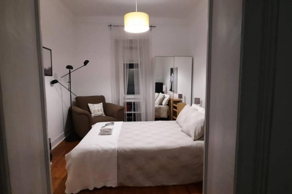 Charming Sunny Terrace / One Bedroom Apartment Lissabon Exterior foto